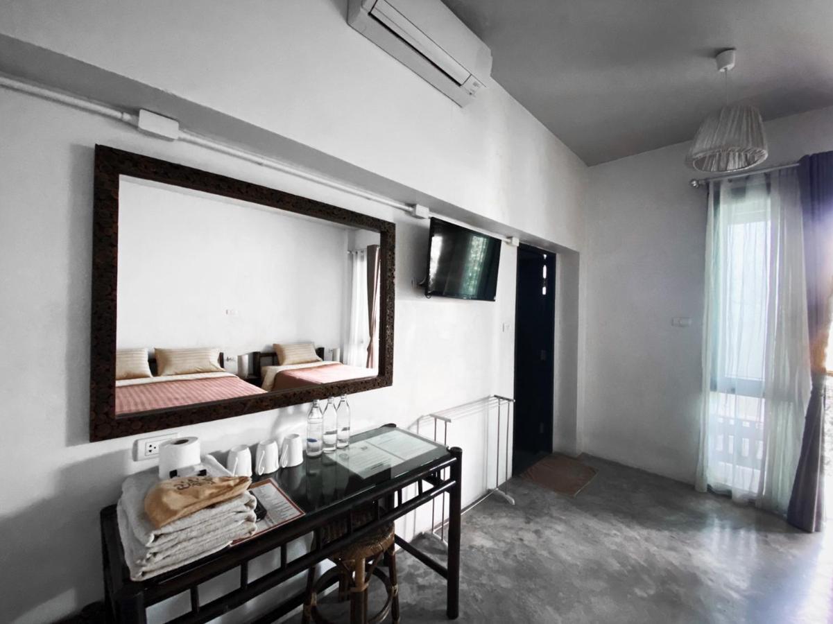 Lamphu House Chiang Mai - SHA Extra Plus Certified Bagian luar foto